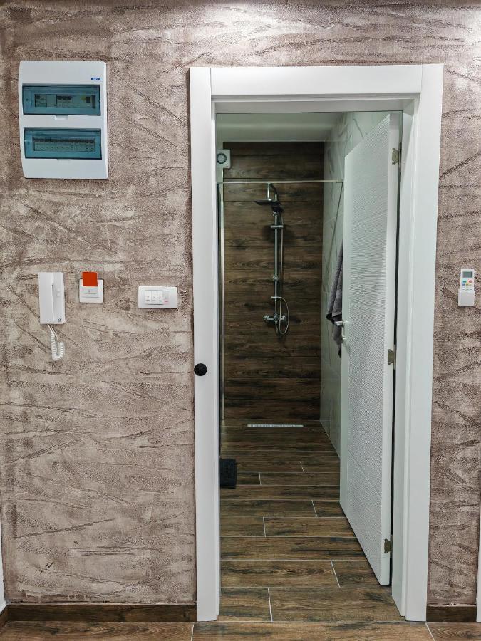 Imperial Apartment Veliko Gradiste Luaran gambar