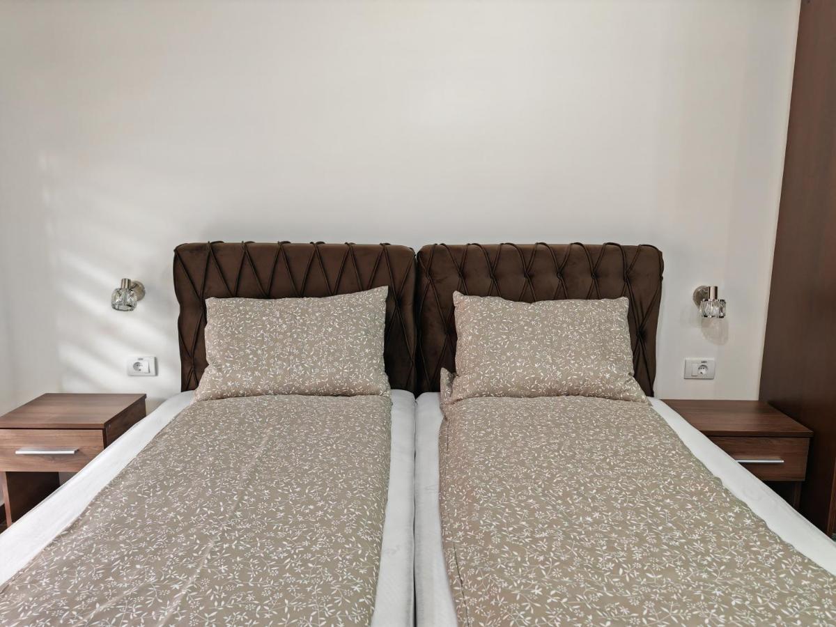 Imperial Apartment Veliko Gradiste Luaran gambar