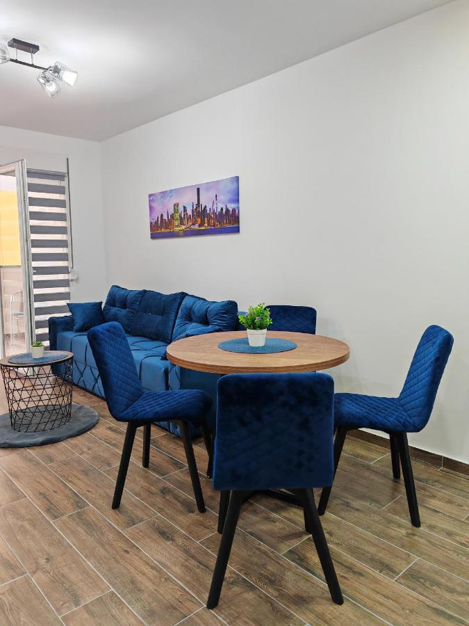 Imperial Apartment Veliko Gradiste Luaran gambar
