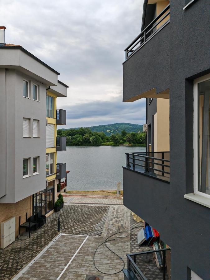 Imperial Apartment Veliko Gradiste Luaran gambar