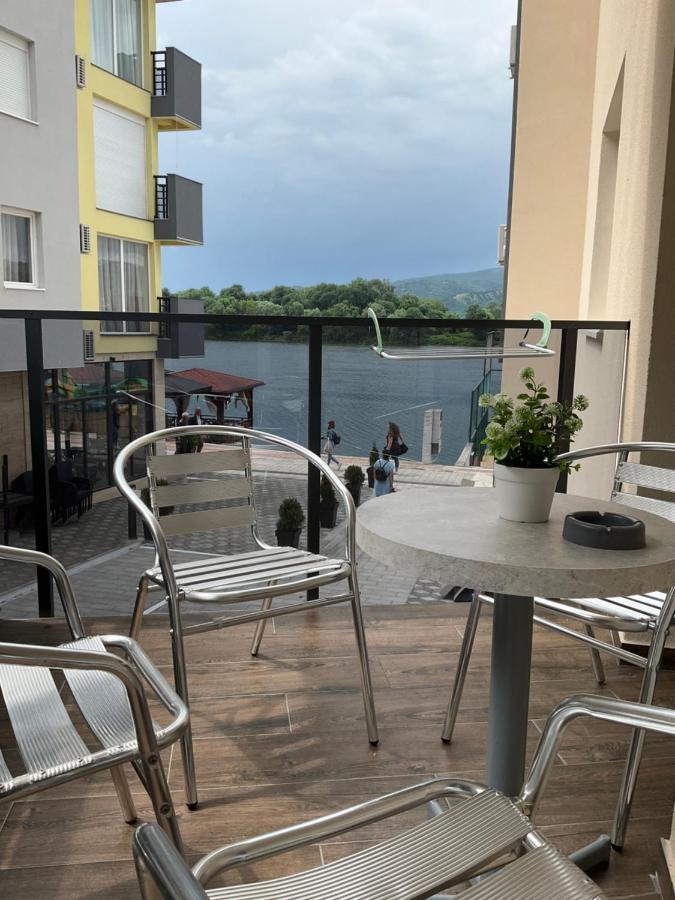 Imperial Apartment Veliko Gradiste Luaran gambar